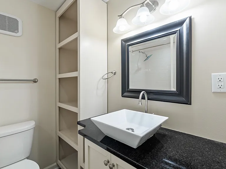 5249 Meadow Garden Ln — Photo 25