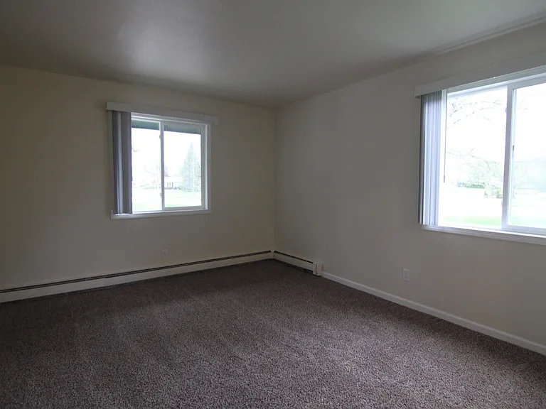 Forest Place Apartments — Photo 30
