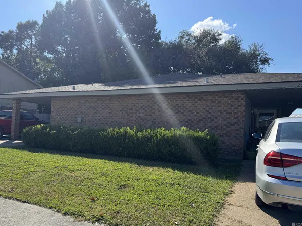 283/287 Meadows Dr, Destrehan, LA 70047