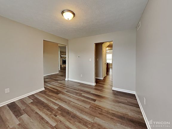 4th image of 1607 Blankenship Dr