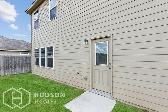 7611 Twin Pine Ct — Photo 28