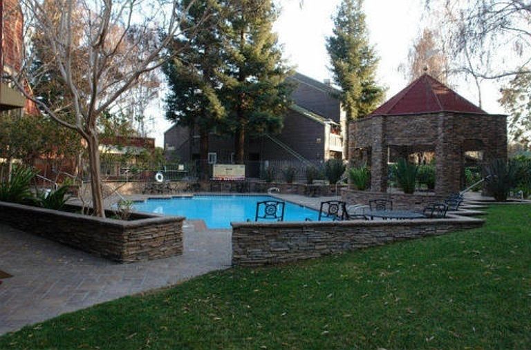 1st image of 1141 Yarwood Ct