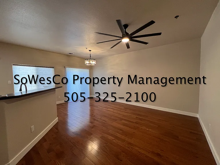 1936 Hollyhock Cir — Photo 3