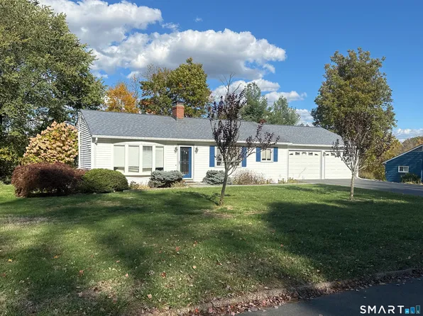 94 Mohawk Drive, Wallingford, CT 06492