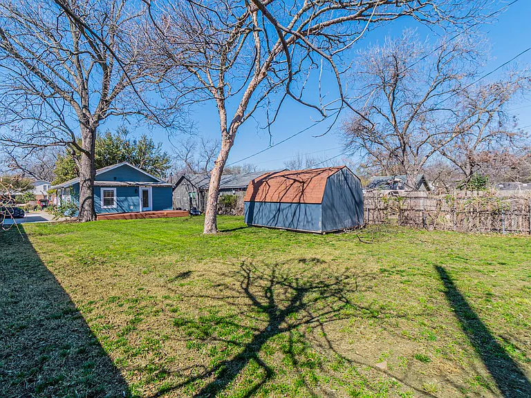 922 S Waverly Dr — Photo 28