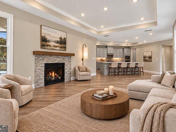 4th image of 3122 Fishpond Cir