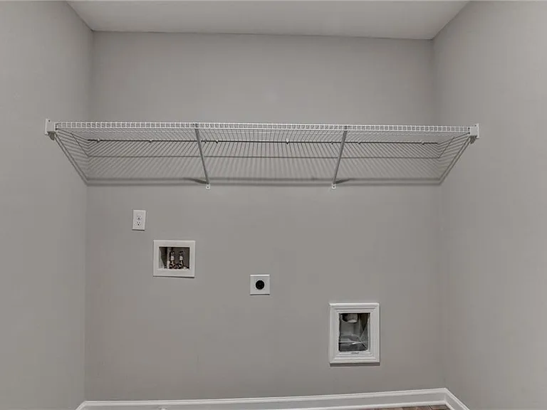 4335 Magpie Dr — Photo 42