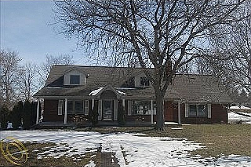 90 Davis Lake Rd, Lapeer, MI 48446 Zillow