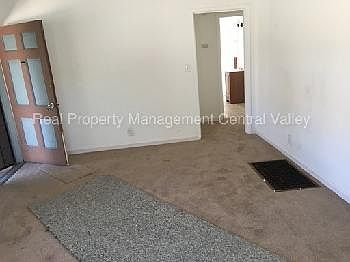 2nd image of 1824 W Fremont St