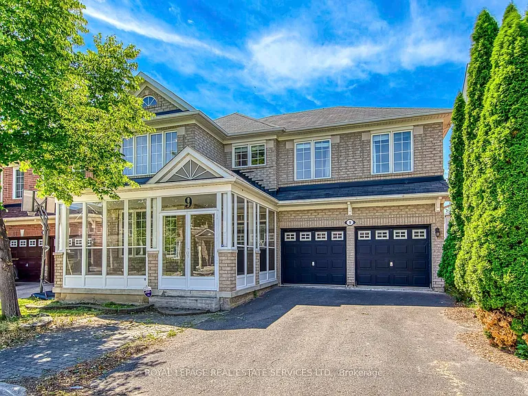 9 Barnstone Dr — Photo 1