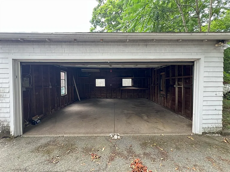 19 Maple St #19 — Photo 15