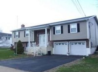58 Walter Fish Ave, Groton, CT 06355