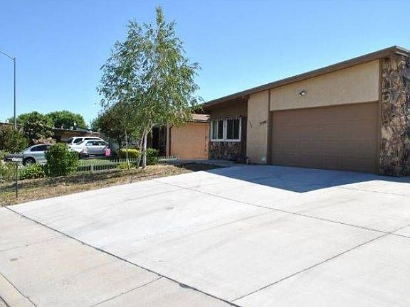 4th image of 1736 Ponderosa Ln