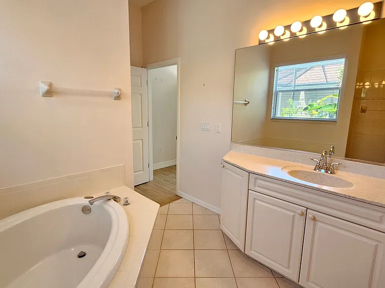 330 Rio Terra — Photo 39