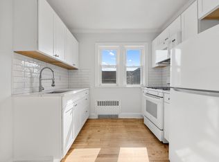 3268 Middletown Rd FLOOR 2, Bronx, NY 10465