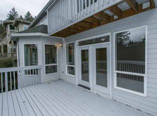 17632 Woodhurst Pl, Lake Oswego, OR