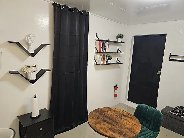 74 Calle Villa Madrid #B — Photo 12