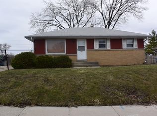 8201 W Mill Rd, Milwaukee, WI 53218