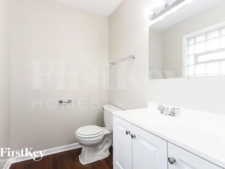15231 Hastings Dr — Photo 8