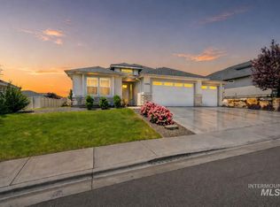 3385 N Roseland Way, Star, ID 83669