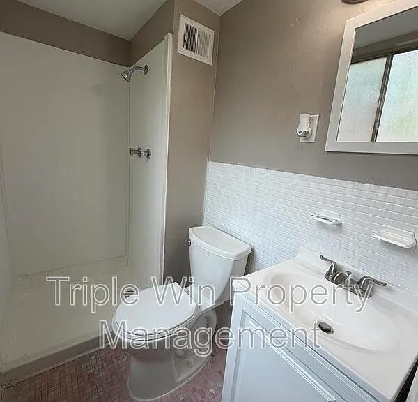 11050 Linnell Dr — Photo 24