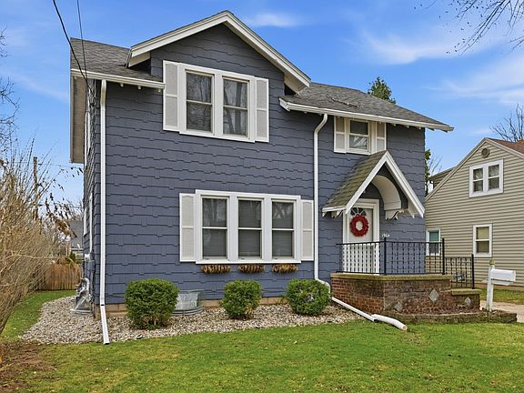 2nd image of 1904 N Alvin St