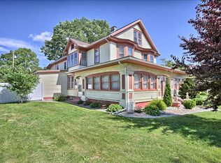321 N 2nd St, Halifax, PA 17032
