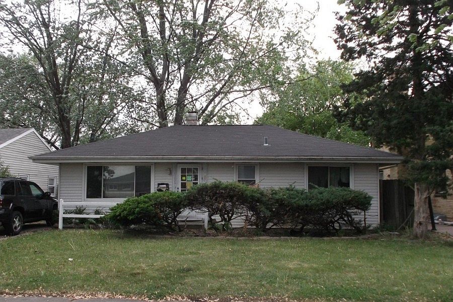 1st image of 2105 Western Ave