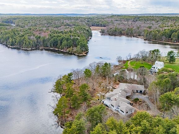 2nd image of 105 Mill Island Road