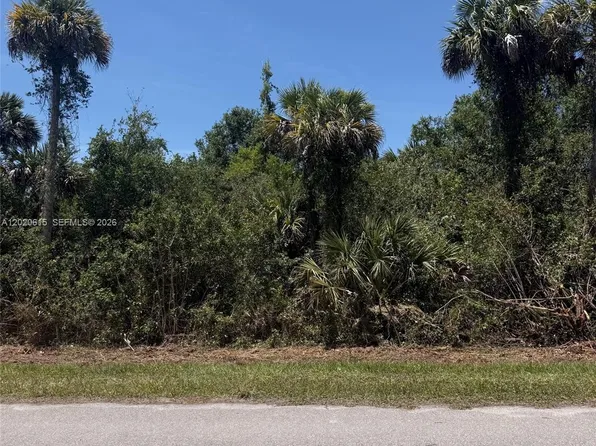 3811 34th Ave SE, Naples, FL 34117