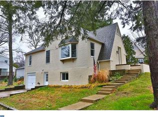 652 Coram Rd, Huntingdon Valley, PA 19006