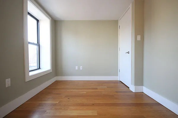 Rented by Nooklyn NYC LLC | media 33