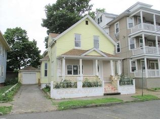 231 Indiana Ave, Providence, RI 02905