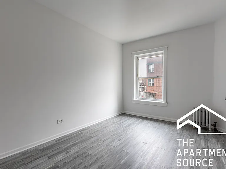 2712 N Milwaukee Ave #215 — Photo 13