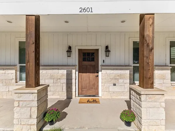 2601 Hutchinson St, Fort Worth, TX 76106
