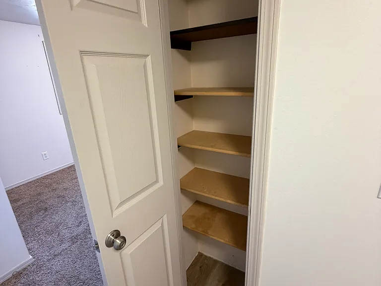 1155 S 5 W — Photo 17