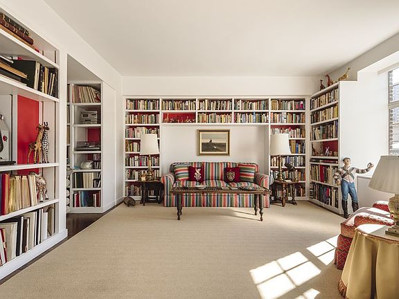 3rd image of 111 E 67th St #8C