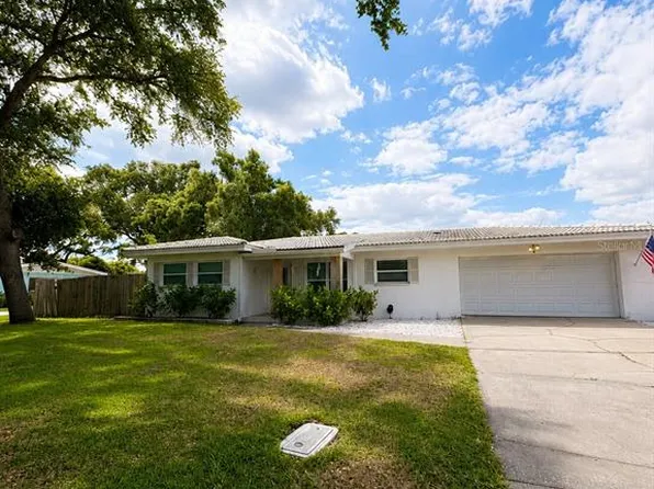 1818 Meadow Ln, Clearwater, FL 33764