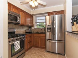 702 Nottingham Way #702, Flemington, NJ 08822