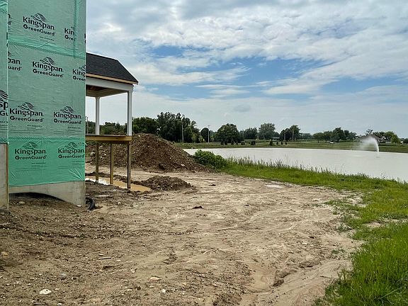 2nd image of 3657 Waterton Dr