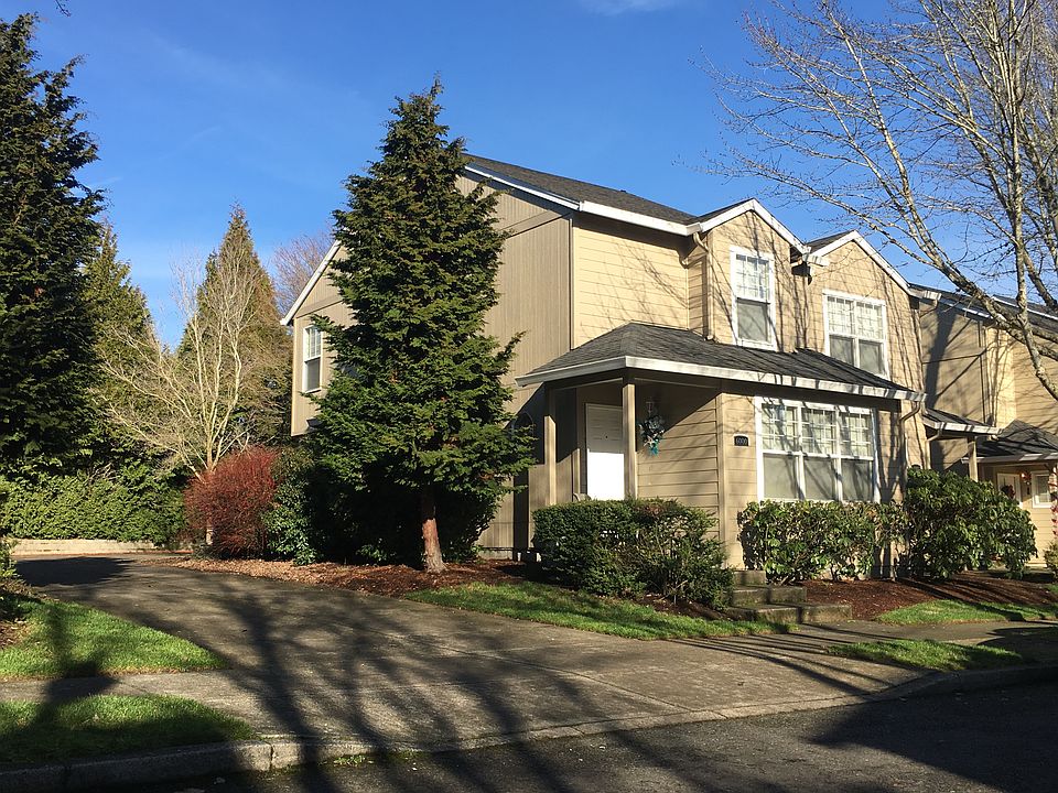 1st image of 6000 NE 35th Cir