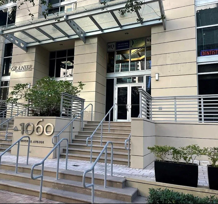 2 bed, 1088 sqft, $3,750 — Photo 1