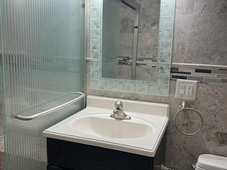 133 Laidlaw Ave #1 — Photo 9