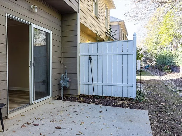 1232 Harris Commons Pl #1213 — Photo 28