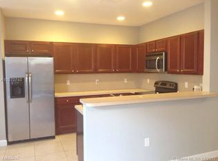1043 NE 207th Ter #0, Miami, FL 33179