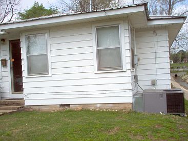 5th image of 1204 Sevier St
