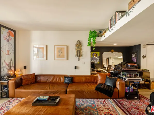 13700 Marina Pointe Dr Unit 1126, Venice, CA 90292