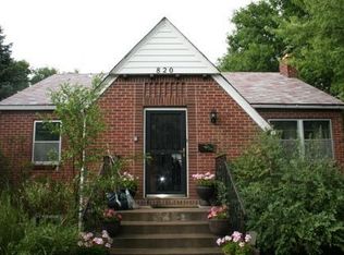 820 W 1st Ave, Cheyenne, WY 82001