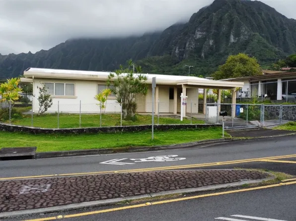 45-602 Kulukeoe St, Kaneohe, HI 96744