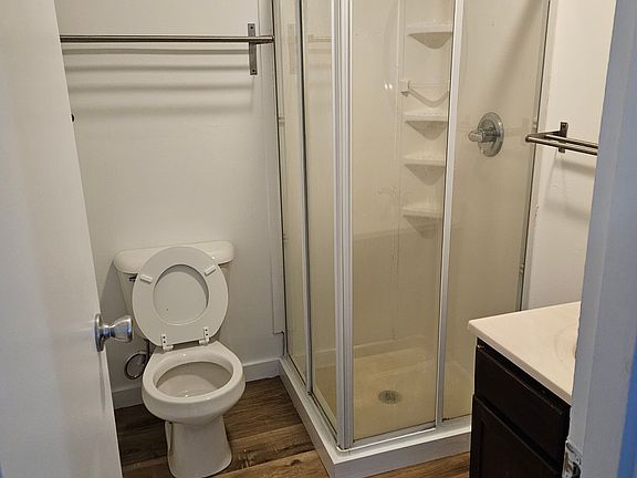 4th image of 506 S Graham Ave #414